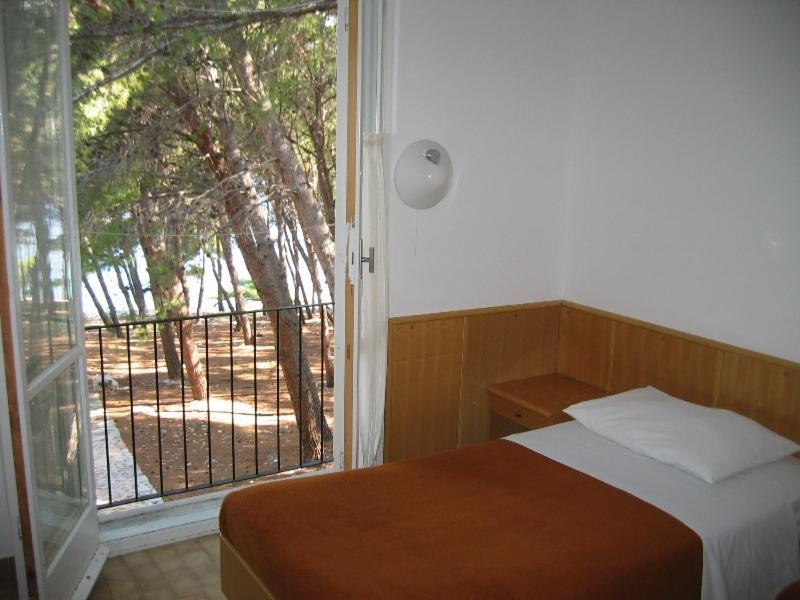 Hotel Zora Pavilions Primošten Buitenkant foto